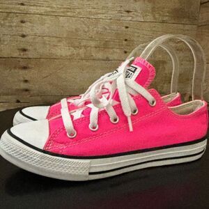 CONVERSE CHUCK TAYLOR ALL STAR FLUORESCENT PINK LOW TOP  CANVAS SNEAKERS SIZE 3